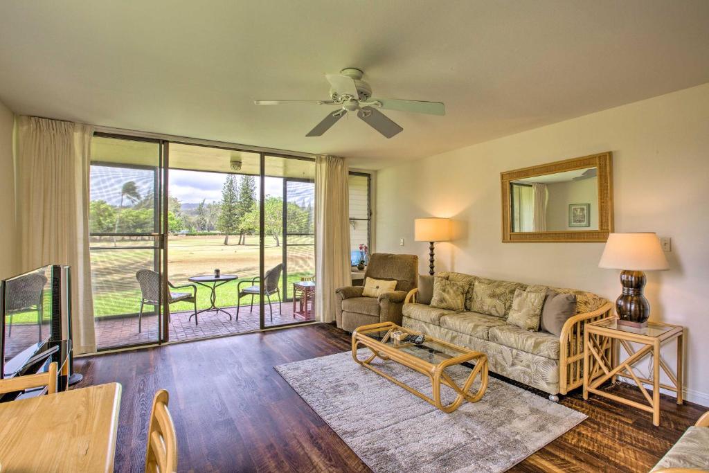 Turtle Bay Condo with Pool Access and Golf Course! - image 4