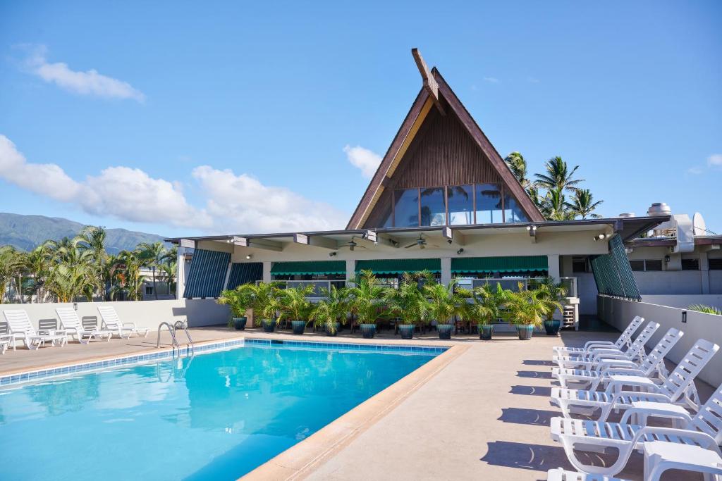 Maui Beach Hotel - main image