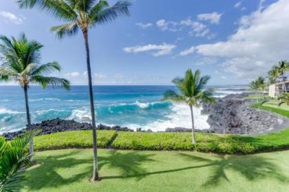 Luxurious 3 BR / 2 BA Direct Oceanfront condo - image 3