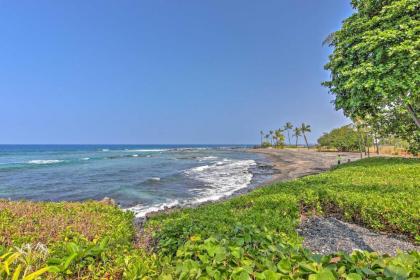 Tropical Kailua Kona Townhome - Walk to Coast! - image 18