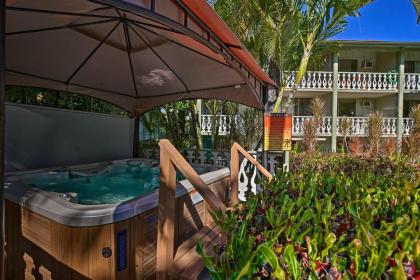 Tropical Studio w/ Shared Pool on Kailua Kona - image 4