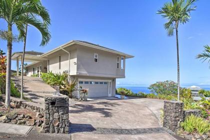 Custom Built Kona Coast Home   mins to magic Sands