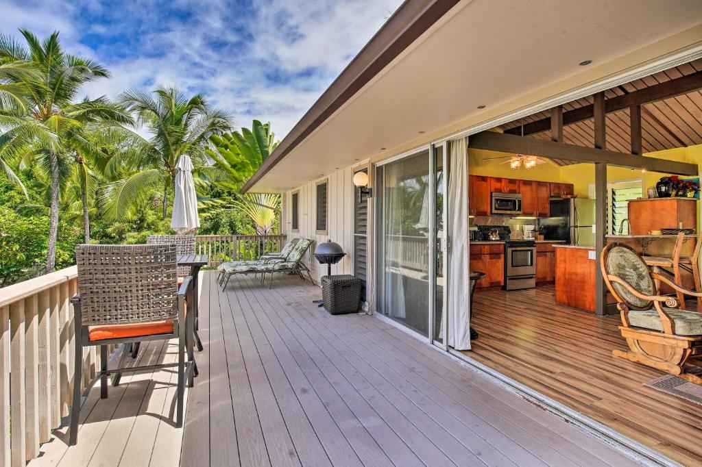 Kailua-Kona Condo w/Pool Access 1Mi to Beach - main image