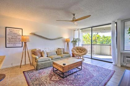 Big Island Condo Pool Access 1 Mi to Beach! - image 10