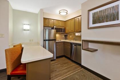 Staybridge Suites Kalamazoo an IHG Hotel - image 5