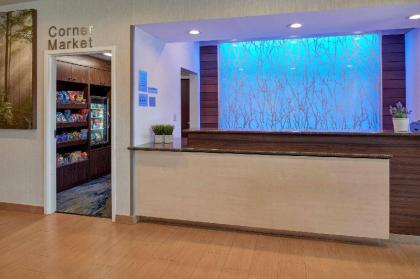 Fairfield Inn by Marriott Kalamazoo West - image 10