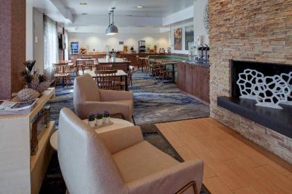 Fairfield Inn by Marriott Kalamazoo West - image 11