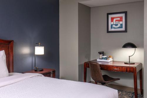 Four Points by Sheraton Kalamazoo - image 2