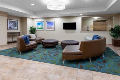 Candlewood Suites Kalamazoo an IHG Hotel - image 14