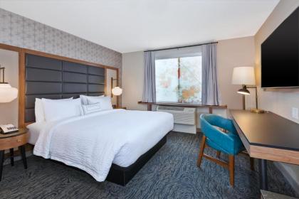 Fairfield Inn & Suites by Marriott Kalamazoo - image 13