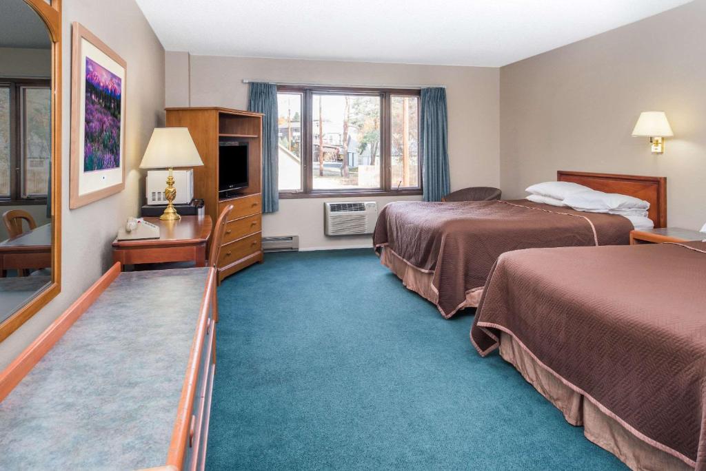 Travelodge by Wyndham Kalispell - image 2