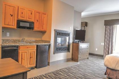 Best Western Plus Kalispell/Glacier Park West Hotel & Suites - image 5