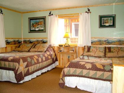 Glacier Haven Inn - image 3