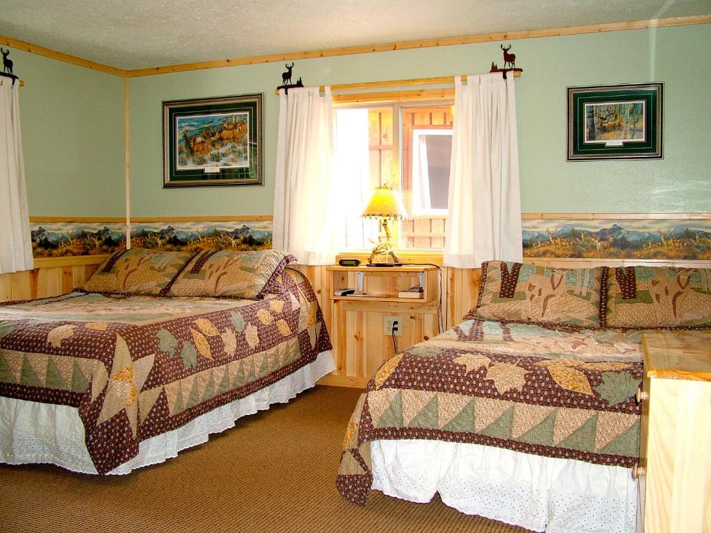 Glacier Haven Inn - image 3