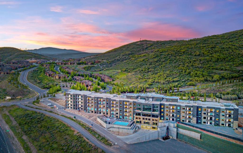 Black Rock Mountain Resort - main image