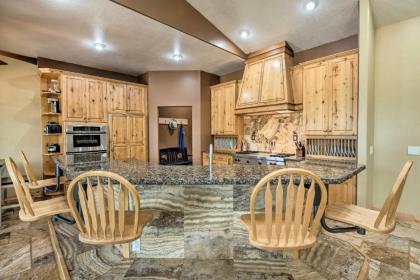 Bright Home with Fire Pit 22 Mi to Park City! - image 9