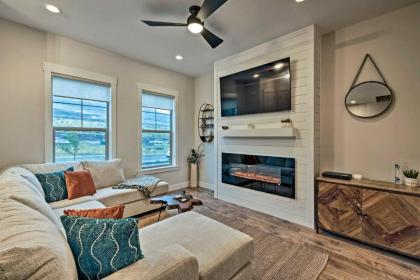 modern townhome with Grill   6 mi to Park City Utah