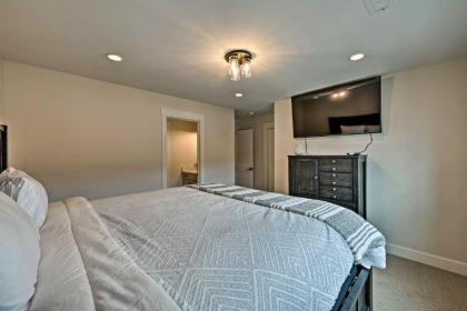 Modern Townhome with Grill - 6 Mi to Park City! - image 13