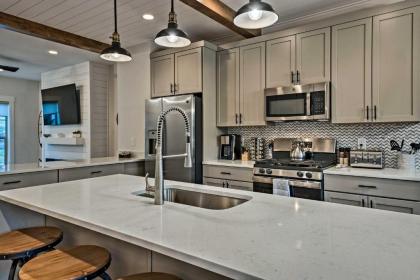 Modern Townhome with Grill - 6 Mi to Park City! - image 8