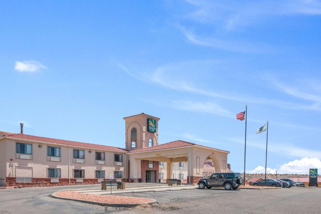 Quality Inn Kanab National Park Area - image 2