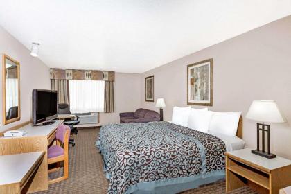 Days Inn & Suites by Wyndham Kanab - image 3