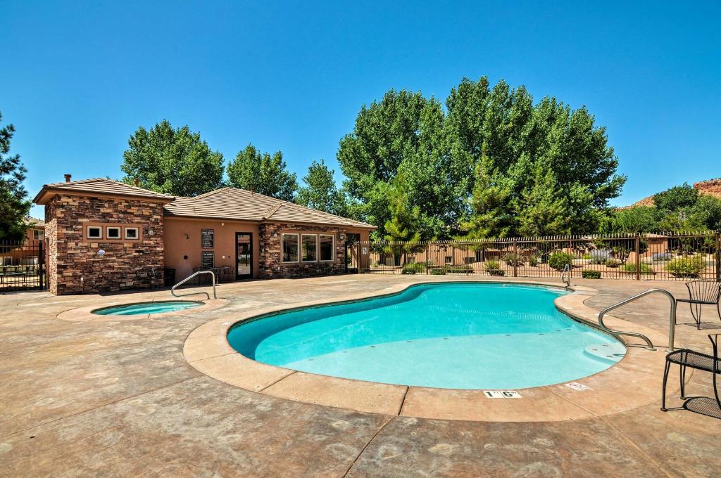 Kanab Condo with Pool and AC Less Than 1 Mi to Attractions! - image 2