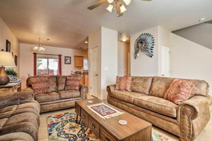 Quiet and Updated Kanab Townhome - Near Zion NP - image 13