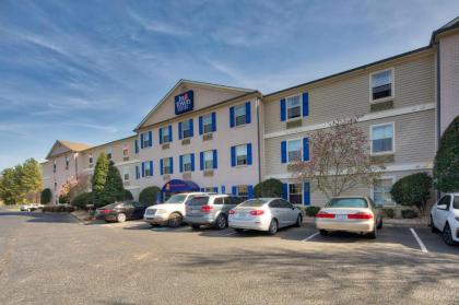 InTown Suites Extended Stay Kannapolis - image 2