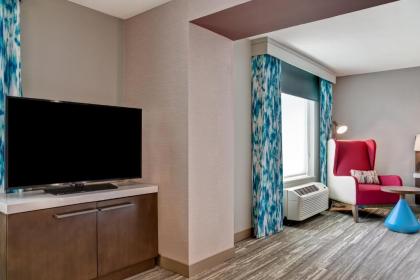 Hilton Garden Inn Kansas City/Kansas - image 13