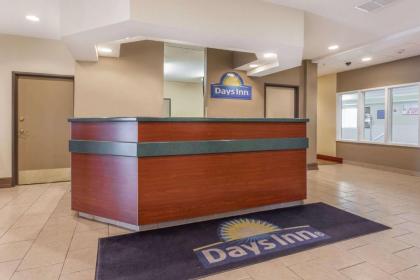 Days Inn by Wyndham near Kansas Speedway - image 10