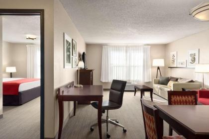 Country Inn & Suites by Radisson Kansas City at Village West KS - image 13