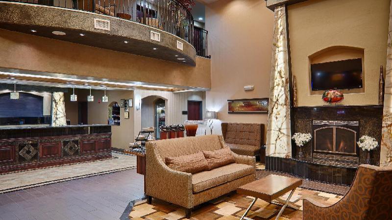 Best Western Premier Kansas City Speedway Inn & Suites - image 6