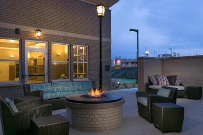 Residence Inn by Marriott Kansas City at The Legends - image 8