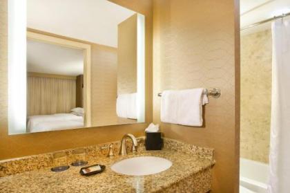 Sheraton Suites Country Club Plaza - image 3