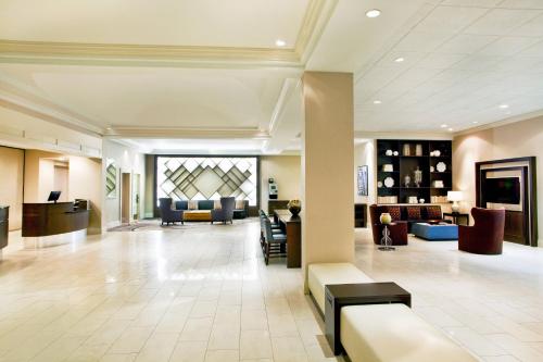 Sheraton Suites Country Club Plaza - image 4