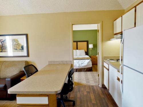 Extended Stay America Suites - Kansas City - Airport - Tiffany Springs - image 5