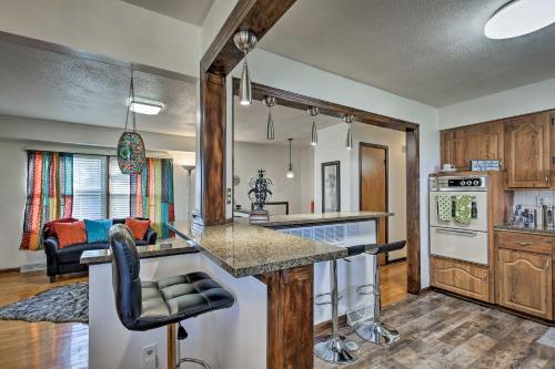 Pet-Friendly Getaway with Yard - 12Mi to Downtown KC - image 5