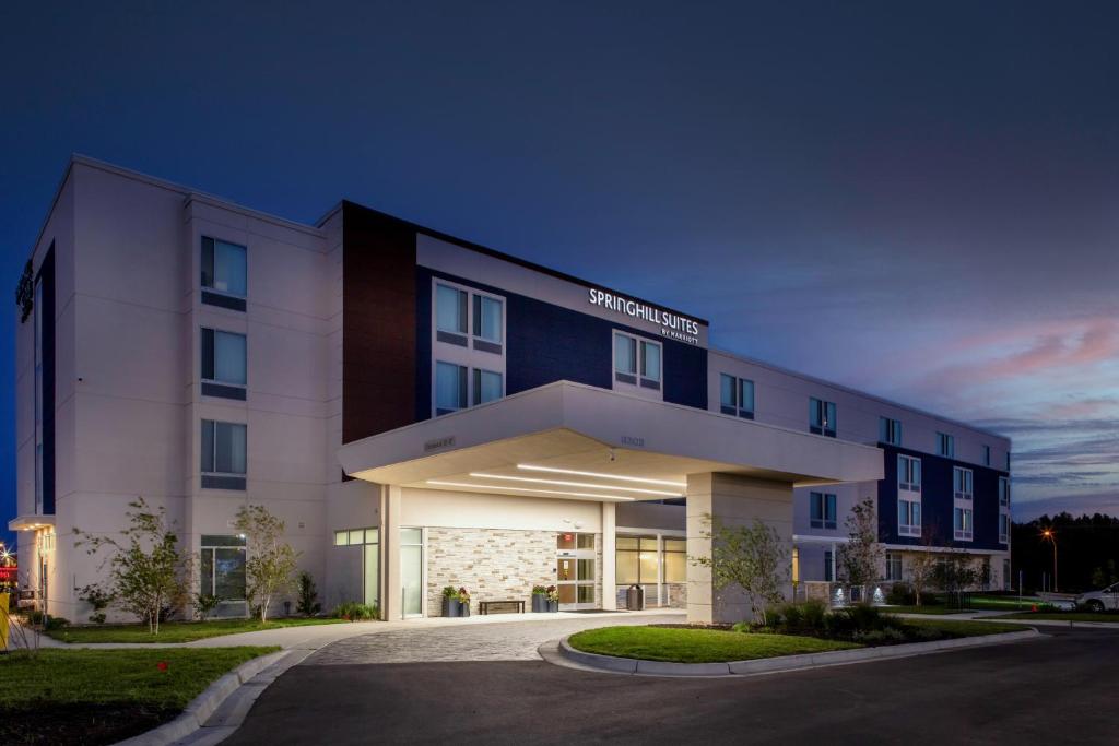 SpringHill Suites by Marriott Kansas City Northwest - main image