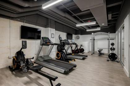 Modern MW Studio with Gym by Zencity - image 14