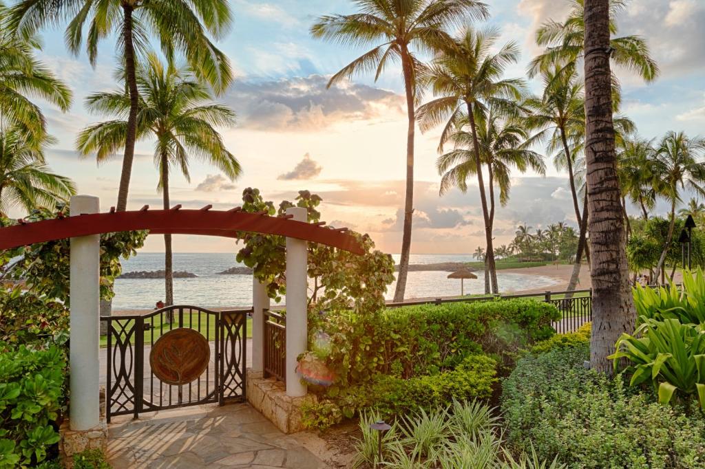 Spacious Fourth Floor Villa with Pool View - Ocean Tower at Ko Olina Beach Villas Resort - image 5