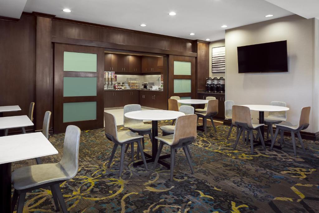 Residence Inn by Marriott Houston Katy Mills - image 3