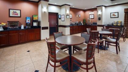 Best Western Plus Katy Inn and Suites - image 11