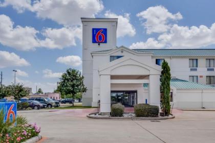 Motel 6-Katy TX - Houston - image 2