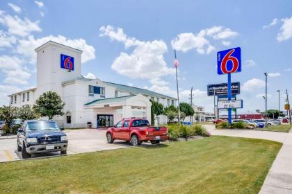 Motel 6-Katy TX - Houston - image 3