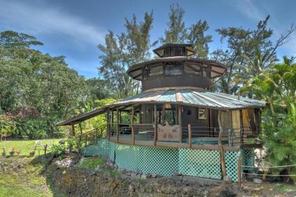 Secluded Keaau House with Hot tub and Wraparound Porch