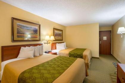 Rodeway Inn & Suites Kearney - image 12