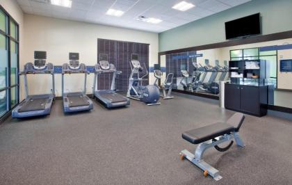 Hampton Inn Kearney - image 4