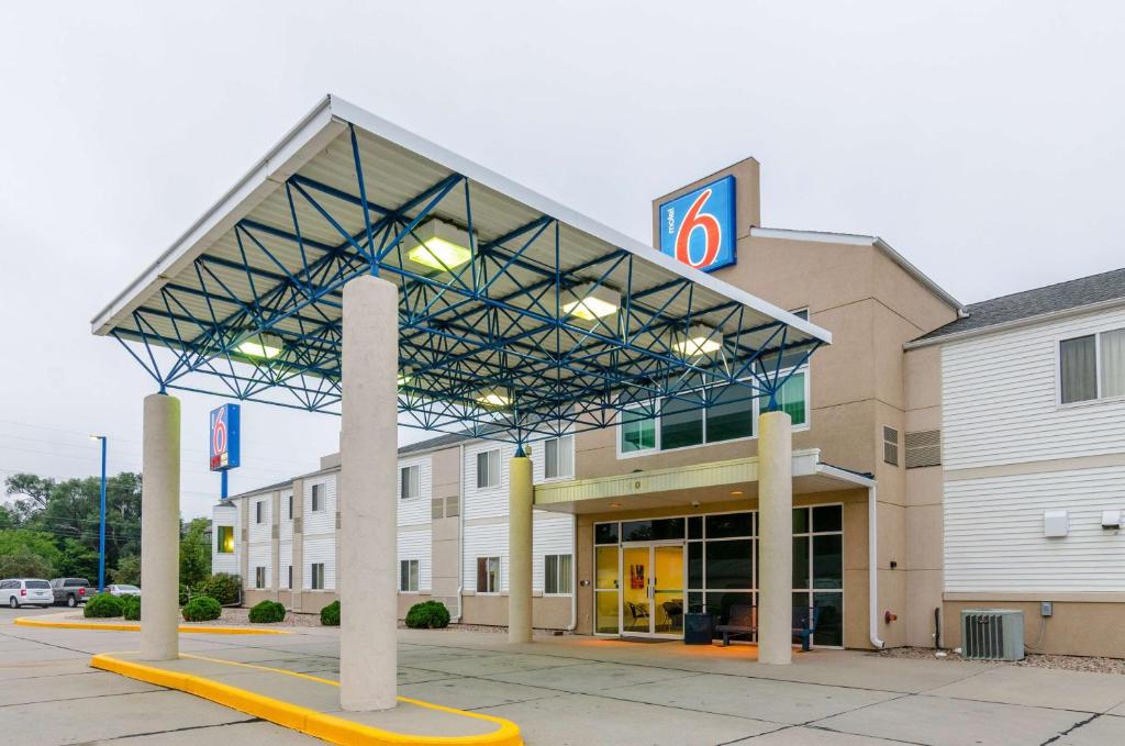 Motel 6-Kearney NE - main image