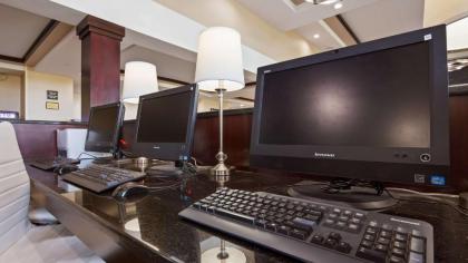 Best Western Plus Keene Hotel - image 10