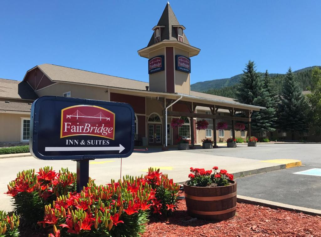 FairBridge Inn & Suites Kellogg - main image